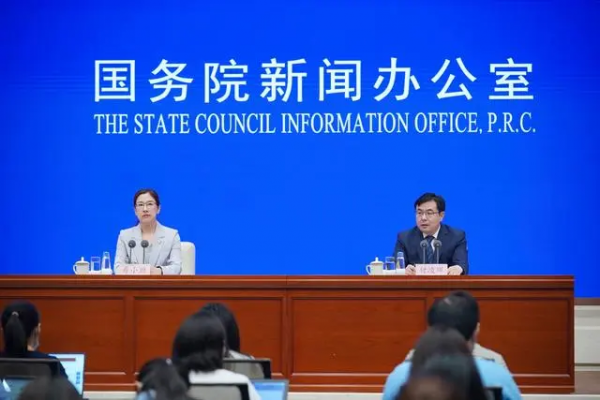 1691464184107815.png 国家统计局:上半年5G、数据中心等信息类新型基础设施投资增长13.1%.png